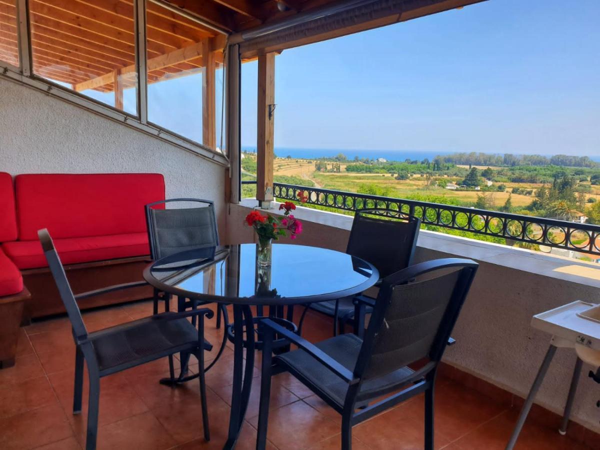 Paul And Maria Sea View Apartment Polis Екстер'єр фото
