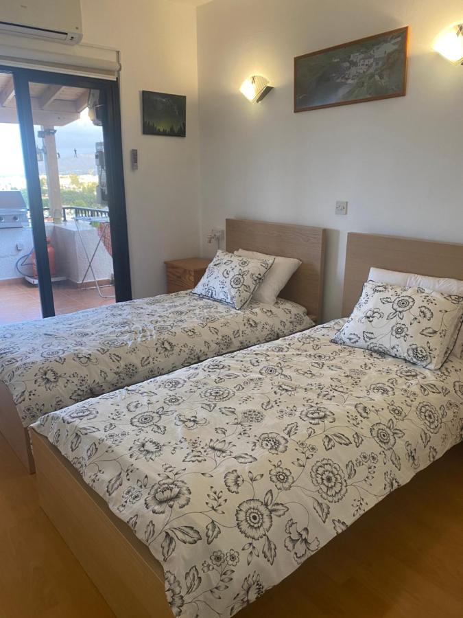 Paul And Maria Sea View Apartment Polis Екстер'єр фото